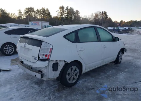 2006 Toyota Prius from USA, damaged, VIN JTDKB20U263159305